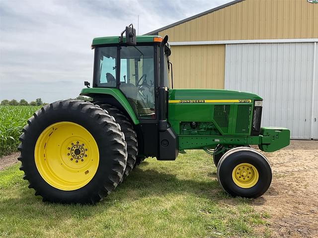 Image of John Deere 7810 equipment image 4