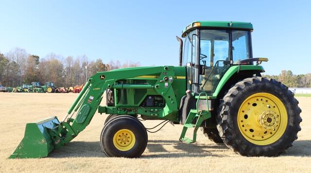 Image of John Deere 7810 equipment image 2