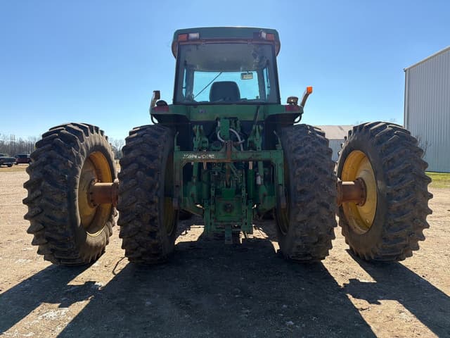 Image of John Deere 7810 equipment image 2