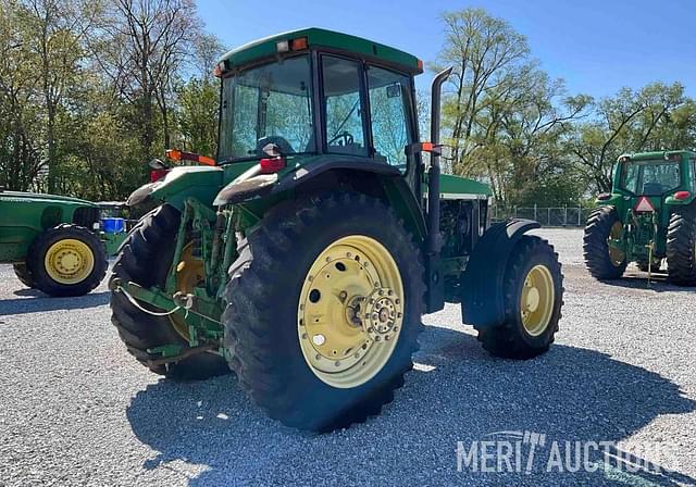 Image of John Deere 7810 equipment image 4