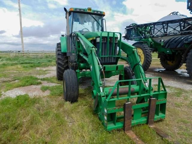 Image of John Deere 7810 equipment image 4