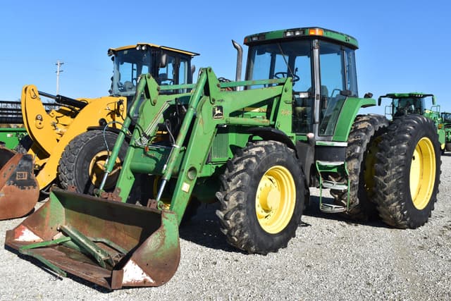 Image of John Deere 7810 equipment image 1