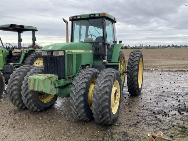 Image of John Deere 7810 equipment image 2