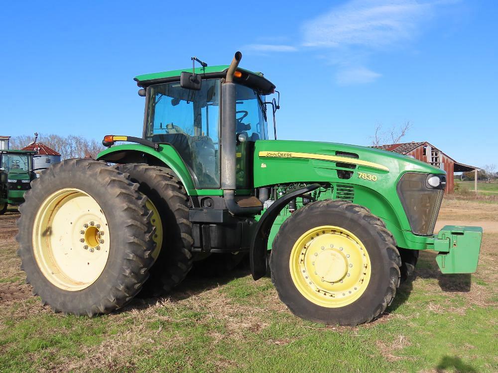 Image of John Deere 7830 Primary image