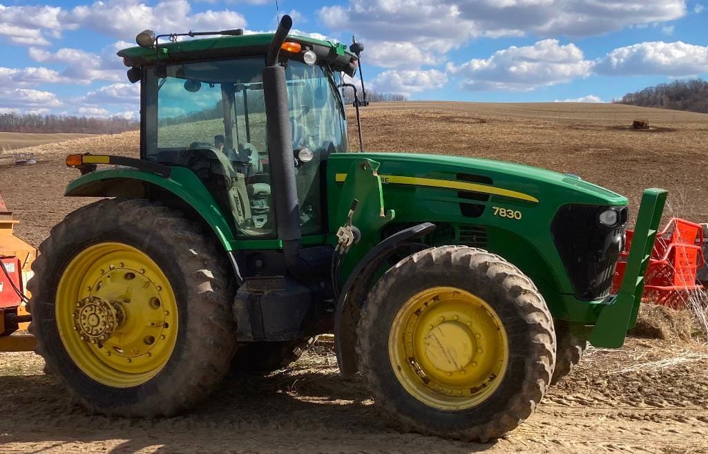 Main image John Deere 7830
