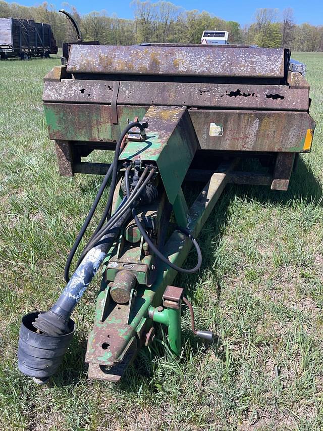 Image of John Deere 785 equipment image 1