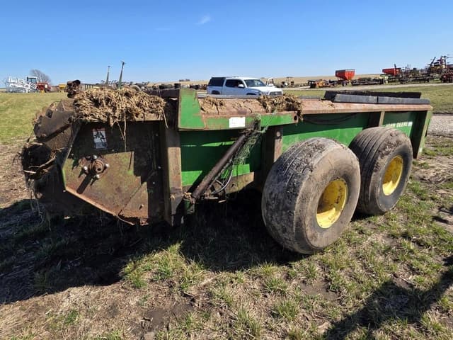 Image of John Deere 785 equipment image 3