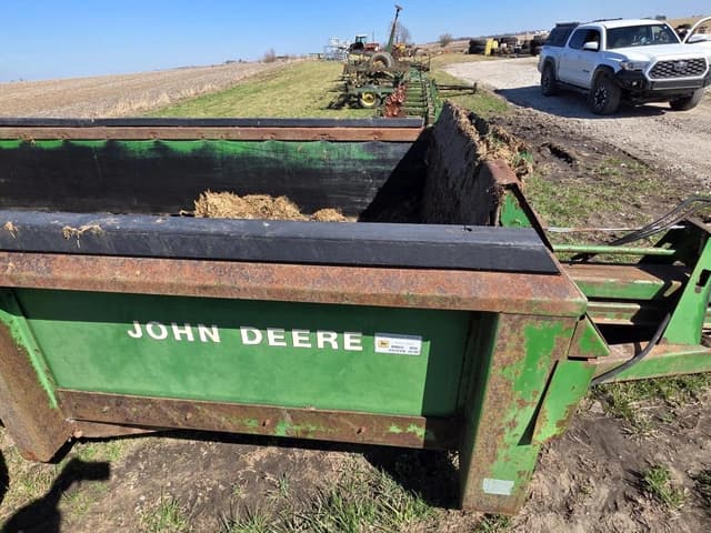 Image of John Deere 785 equipment image 2