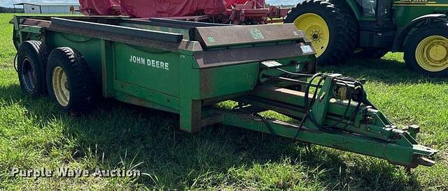 Image of John Deere 785 equipment image 2