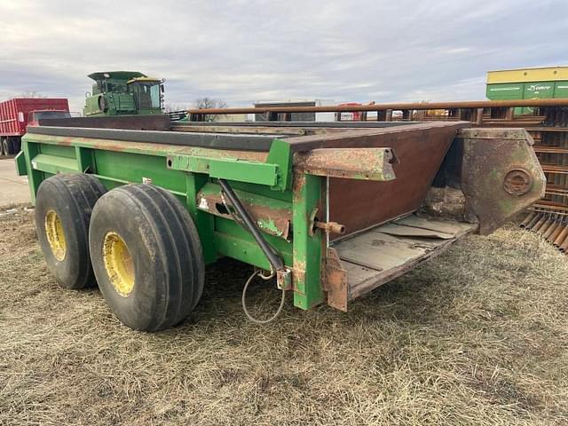 Image of John Deere 785 equipment image 3