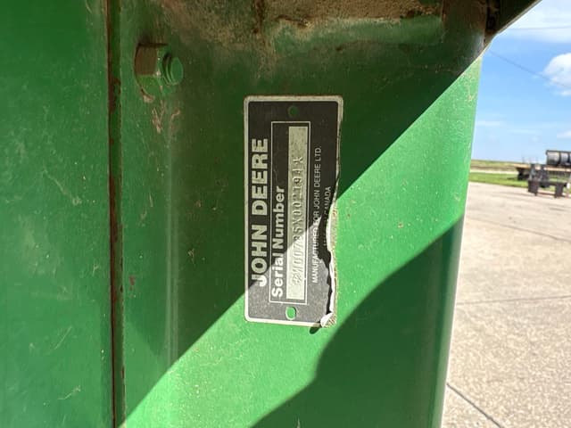 Image of John Deere 785 equipment image 4