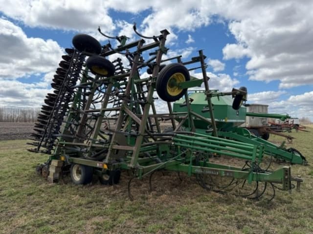 Image of John Deere 730 equipment image 2