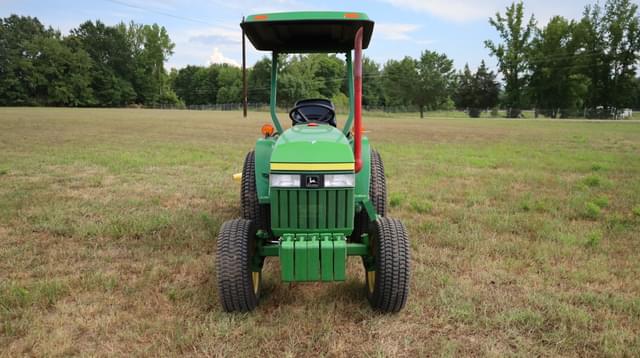 Image of John Deere 790 equipment image 2