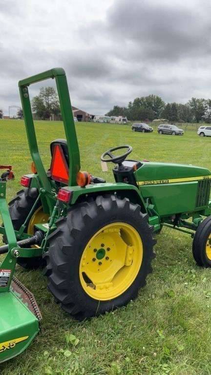 Image of John Deere 790 equipment image 4