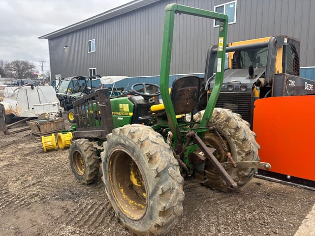 Image of John Deere 790 equipment image 2