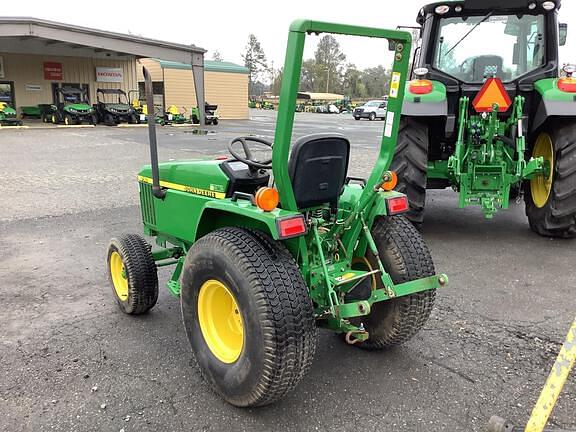 Image of John Deere 790 equipment image 2