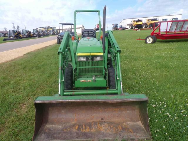 Image of John Deere 790 equipment image 2