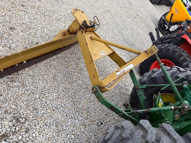 Image of John Deere 790 equipment image 4