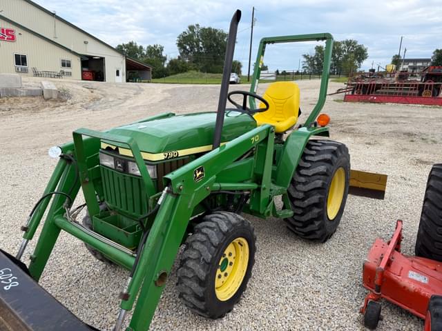 Image of John Deere 790 equipment image 2