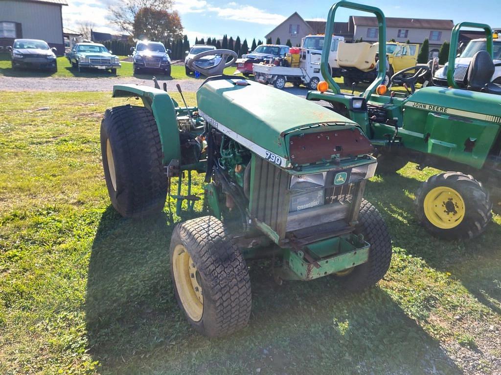 Image of John Deere 790 Primary image