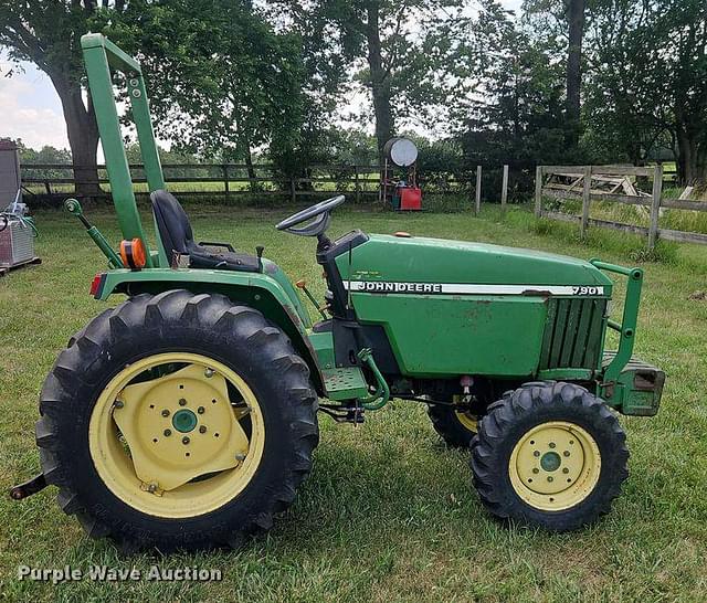 Image of John Deere 790 equipment image 3