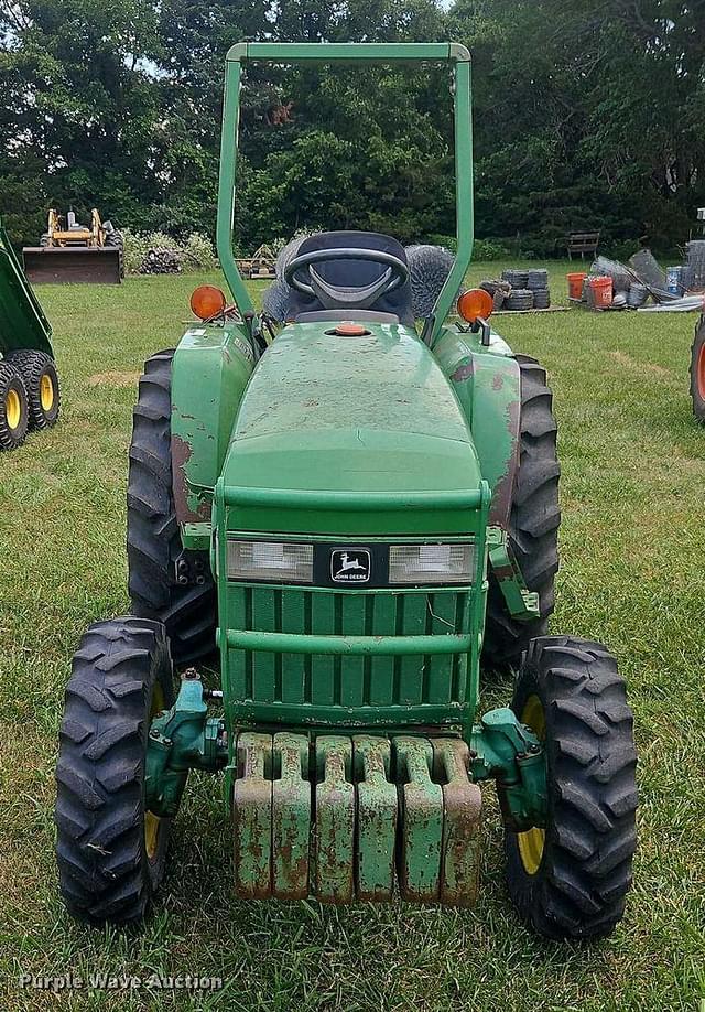 Image of John Deere 790 equipment image 1