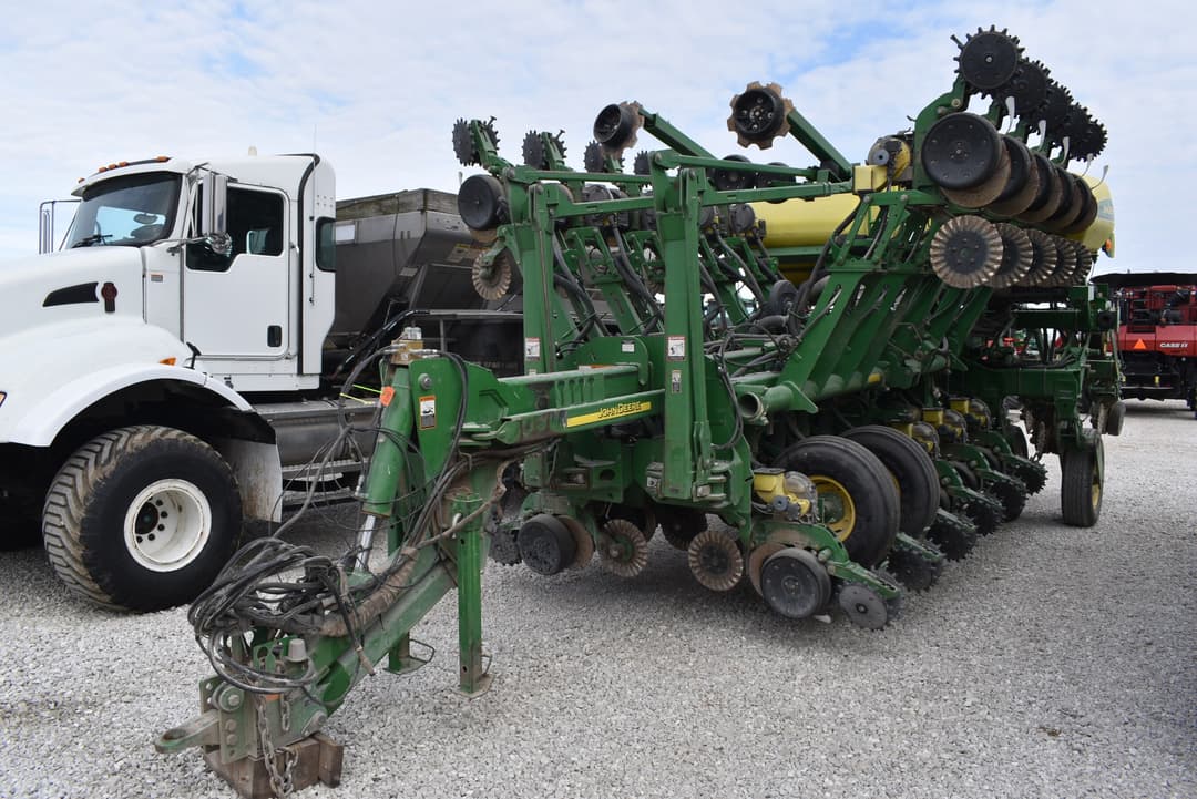 Image of John Deere 1790 Primary image