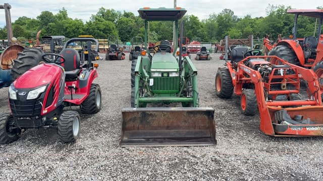 Image of John Deere 790 equipment image 1