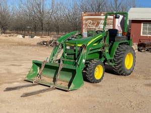 John Deere 790 Image