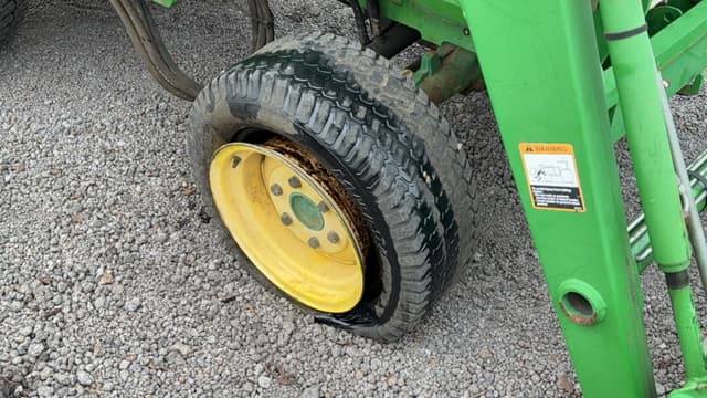 Image of John Deere 790 equipment image 3