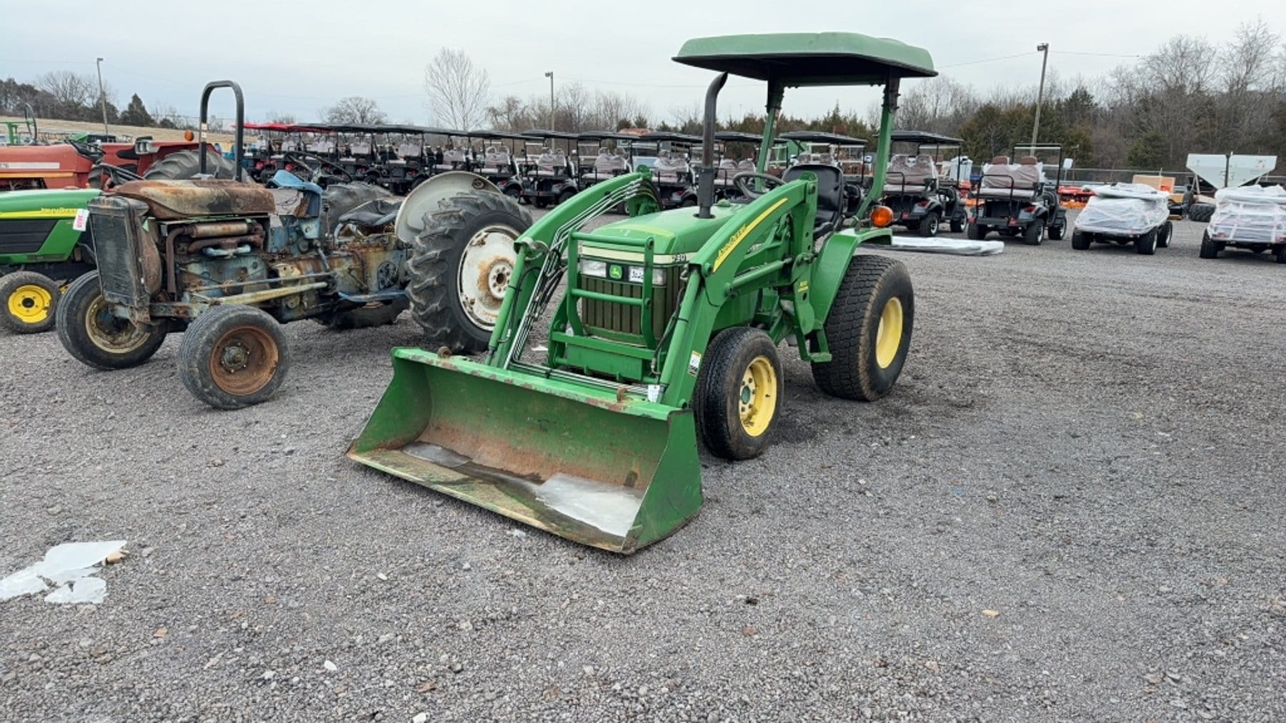 John Deere 790 Equipment Image0