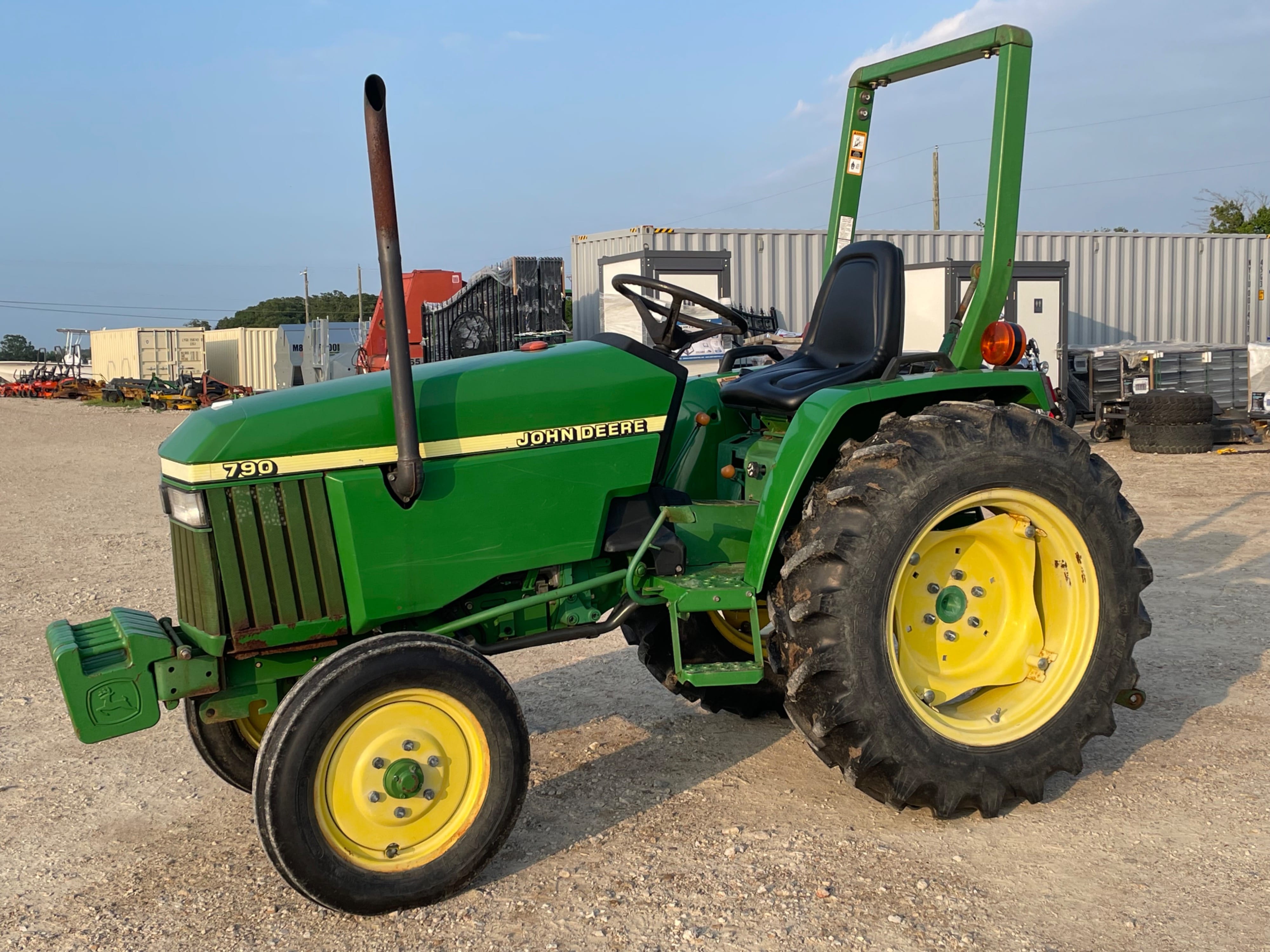 Main image John Deere 790