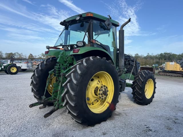Image of John Deere 7920 equipment image 3