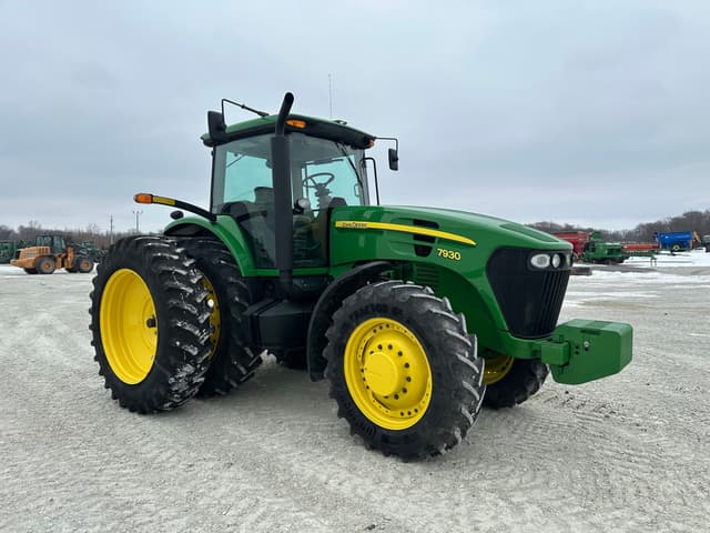 Image of John Deere 7930 equipment image 3