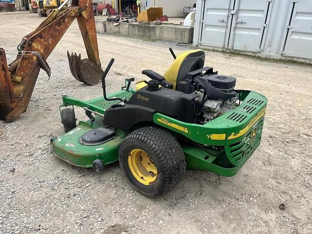 Image of John Deere 797 equipment image 2