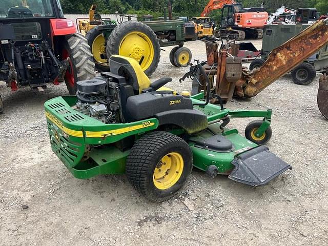 Image of John Deere 797 equipment image 4