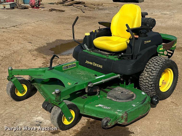 Image of John Deere 797 Primary image