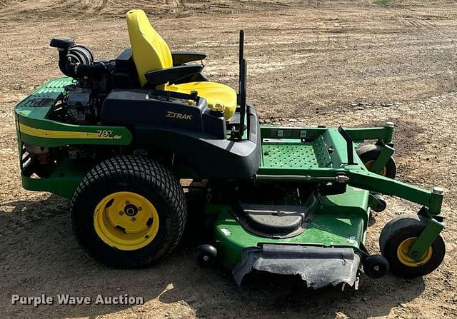 Image of John Deere 797 equipment image 3