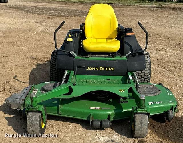 Image of John Deere 797 equipment image 1