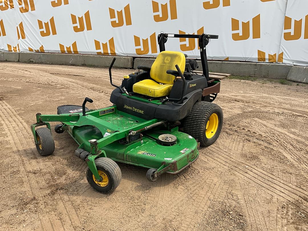 Image of John Deere 797 Primary image