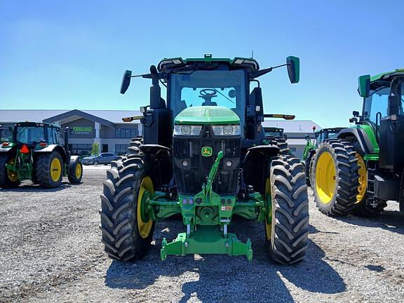 Image of John Deere 7R 230 equipment image 1