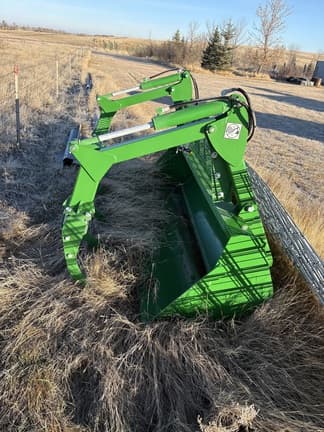Image of John Deere Bucket Grapple Image 1