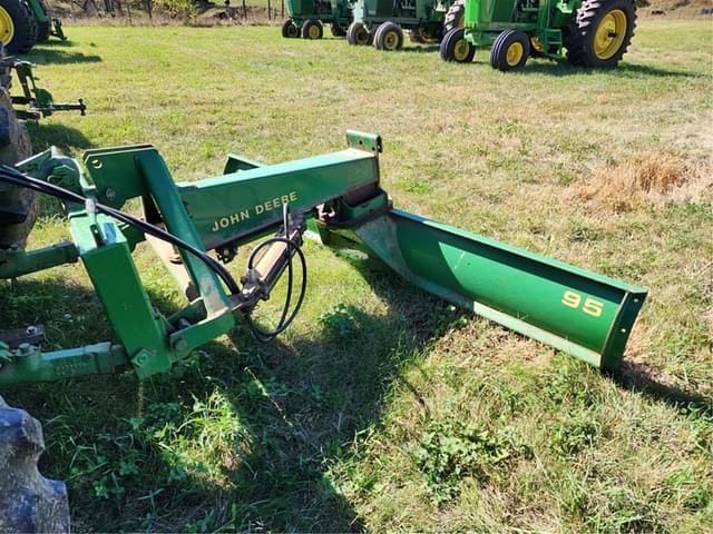 Image of John Deere 95 equipment image 1