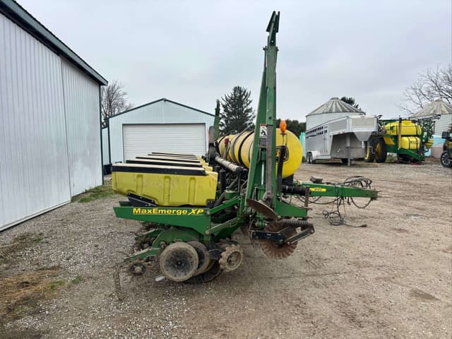 Image of John Deere 1750 equipment image 4