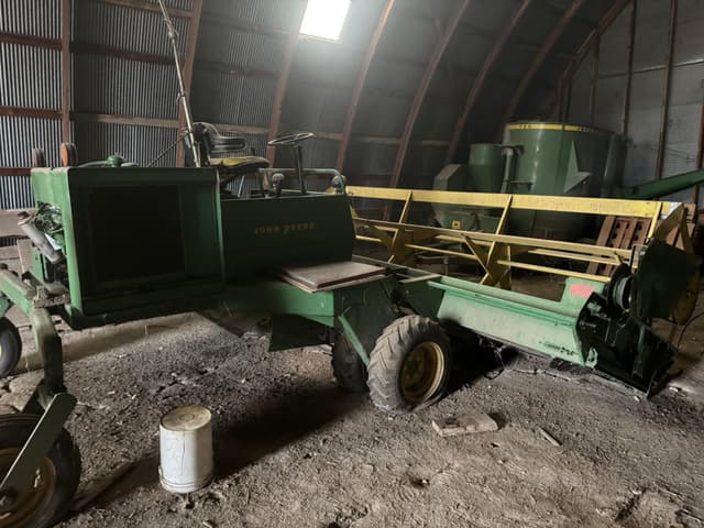 Image of John Deere 800 equipment image 4