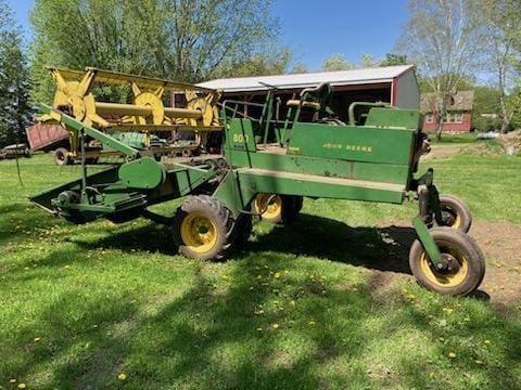 Main image John Deere 800
