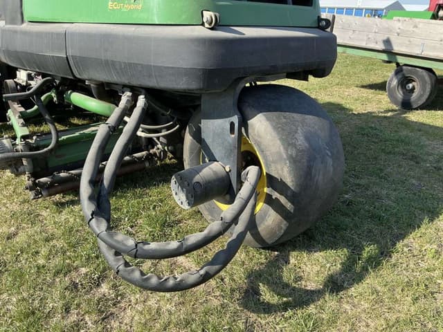 Image of John Deere 8000 equipment image 4