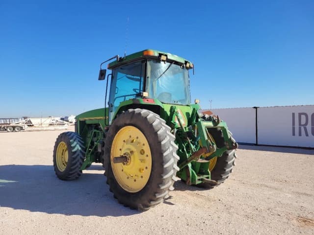 Image of John Deere 8100 equipment image 2