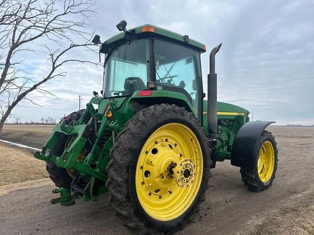 Image of John Deere 8100 equipment image 4