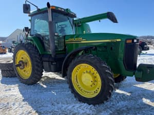 John Deere 8110 Image